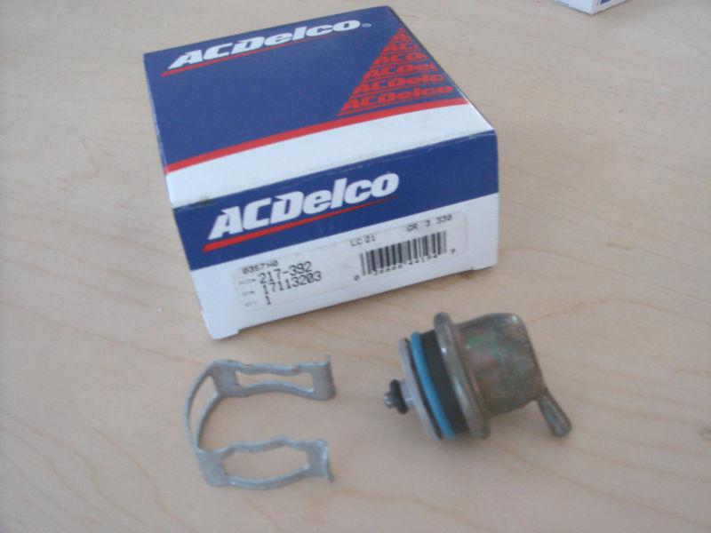 Acdelco #17113203  #217-392  #89060422 #217-3074 fuel pressure regulator 