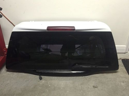 1999-2005 ford excursion limited rear hatch with privacy glass