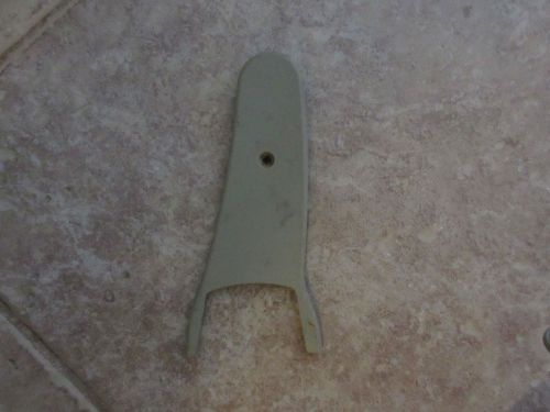 Bmw e28 e23 upper right seat hinge cover trim pearl beige 52101912400