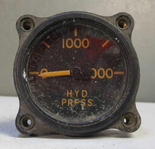 Vintage manning maxwell moore 8732 hydraulic pressure aircraft indicator gauge