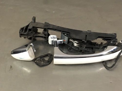 01-07 mercedes c320 c-class sedan oem passenger rear white exterior door handle