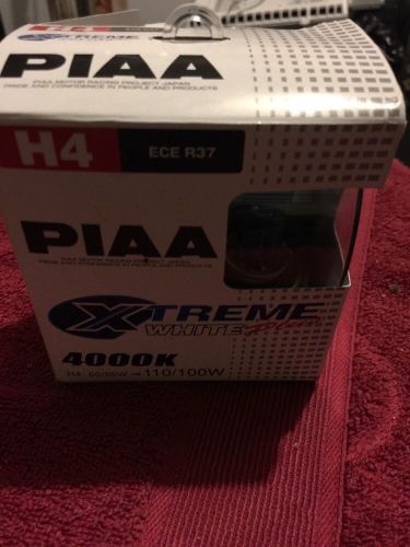 New open box piaa h4 60/55w xtreme white plus replacement bulbs