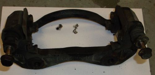 2004 03 02 01 santa fe front 1708. caliper bracket