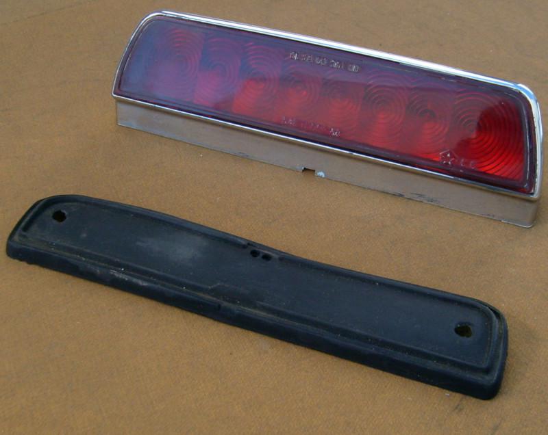 3rd brake light housing 89 90 91 chrysler maserati tc 