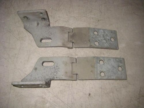 98 99 00 01 02 03 jaguar xj8 vanden plas hood hinges oem