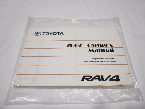 2007 toyota rav4 owner manual in great condition / . oem / make offer