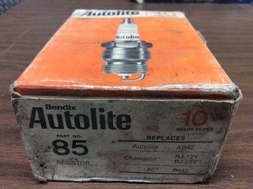 Autolite # 85 spark plugs box of 10 new old stock