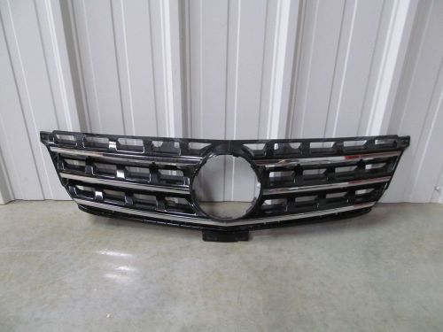 2012 2013 2014 2015 mercedes ml class ml350 ml400 ml550 black oem grille nice!