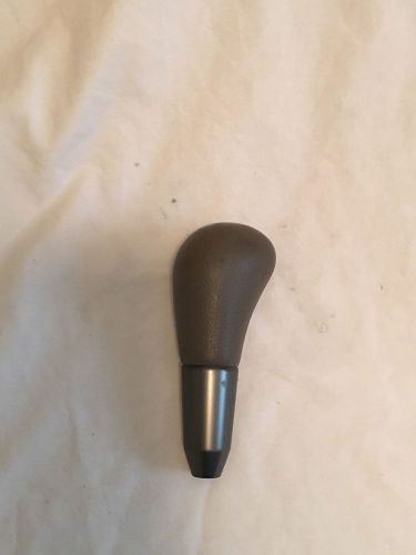 2002 - 2006 nissan altima shift knob  automatic  factory nissan oem