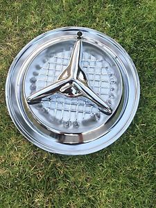 3 bar spinner 15&#034; hubcap