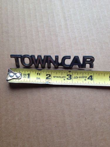 95 96 97 lincoln towncar town car side fender emblem logo decal badge sign ff102