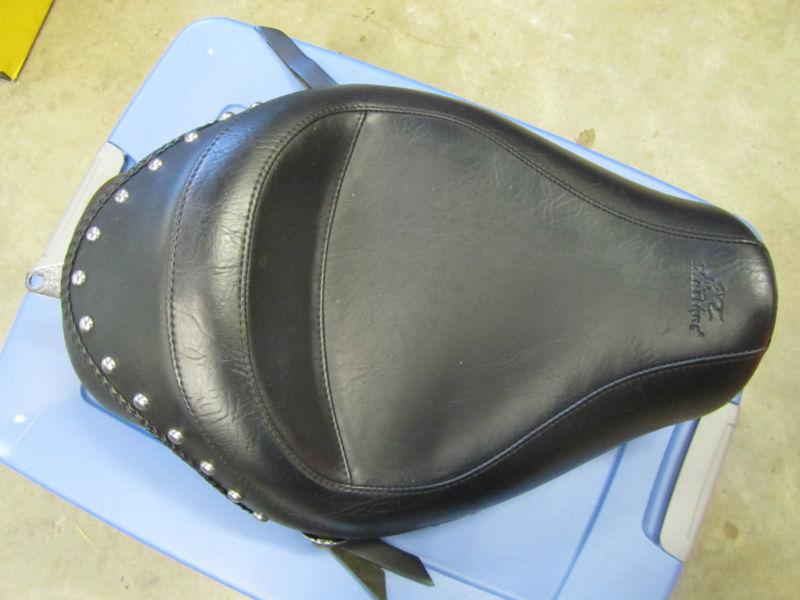 Mustang seat for 2004 -2007 harley davidson sportser models used in great condit