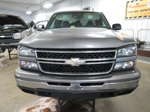 2007 chevy silverado 1500 rear seat belt & retractor only rh passenger gray