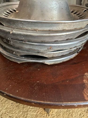 15&#034; 1969 1970 1971 1972 1973 1974 chevy impala/bel air hubcaps / wheel covers
