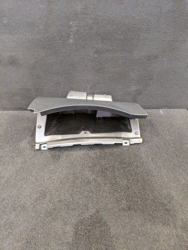 Citroen berlingo mk2 glove box  9683304077