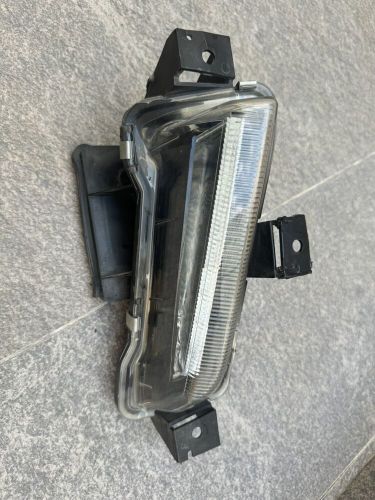 2016 2017 2018 chevy camaro rh right led fog light oem complete