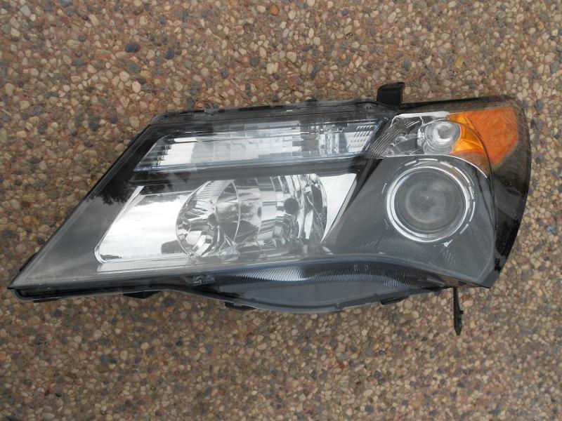 2010-11 acura mdx  oem left  xenon headlight