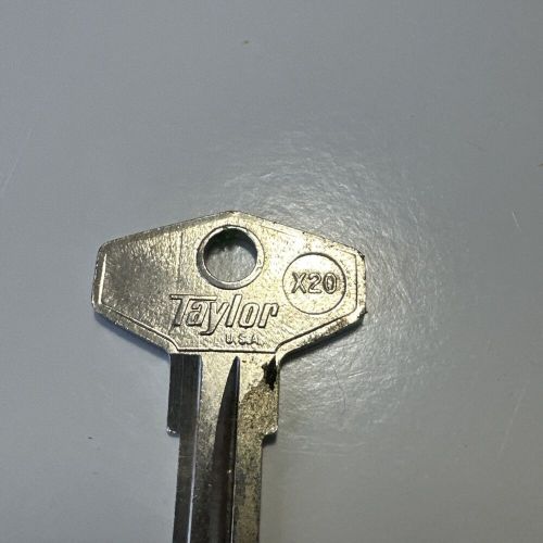 Taylor x20 key blank fits capri pantera jaguar cp1 fc2