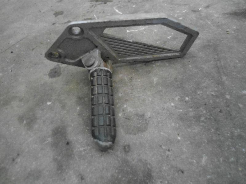 1987 kawasaki ninja zx750 zx 750 left front footpeg foot peg