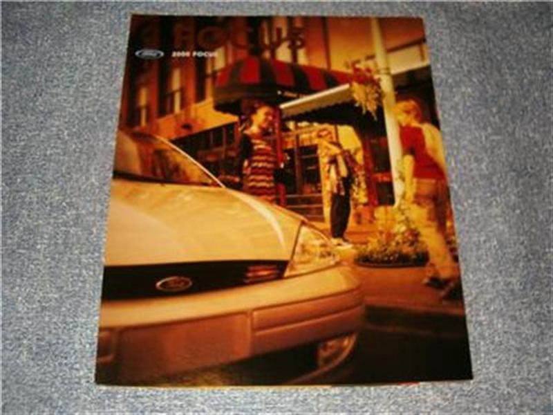 2000 ford focus original sales brochure