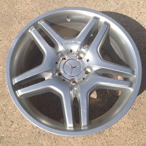 Mercedes-benz amg 18x8.5 oem rim