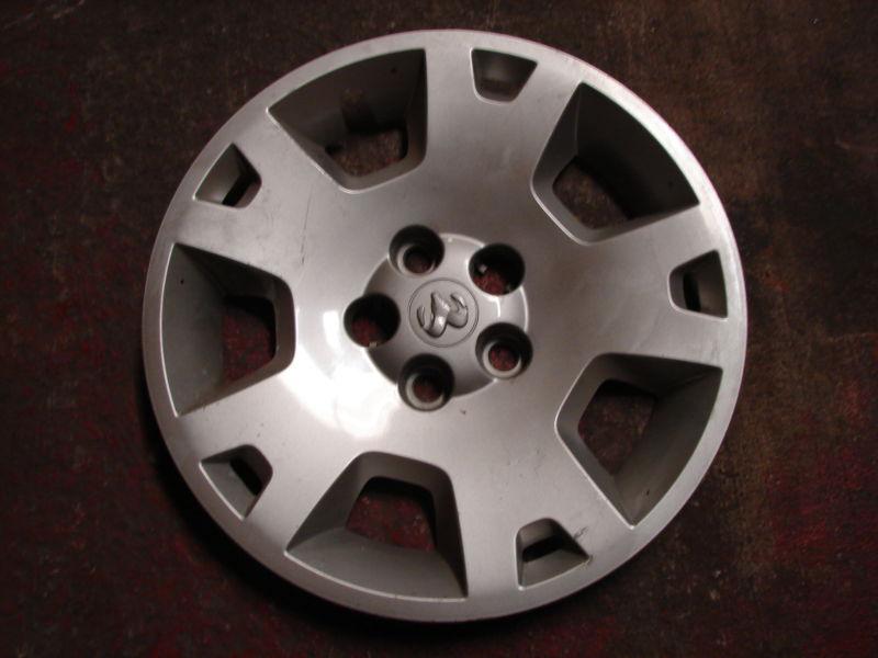 1-   17" dodge charger magnum  hubcap hubcaps 8023