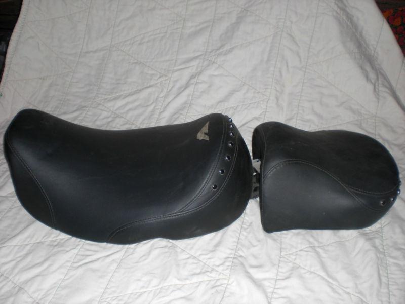 Harley davidson seat for a road king-touring(2 peice)