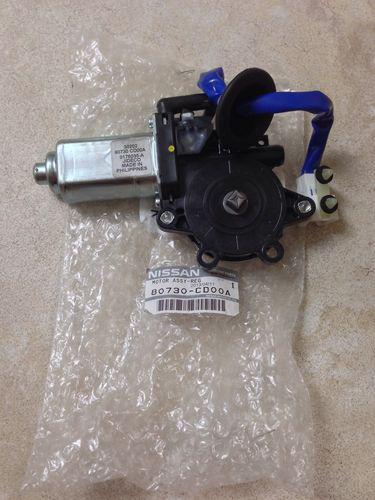 Nissan 350z and infiniti g35  rh  window motor oem