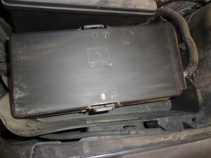 06 pontiac g6 fuse box 850006