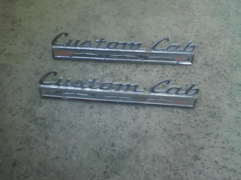 66 67 68 ford custom cab emblems