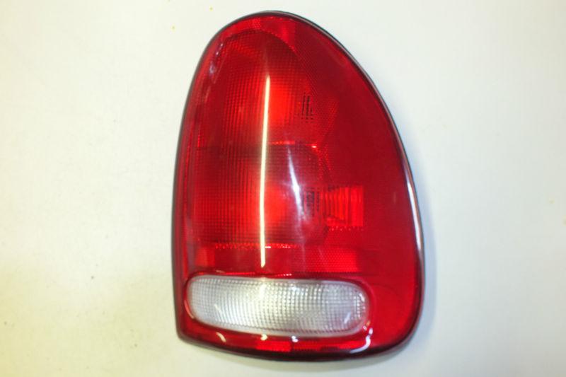 1998 1999 2000 dodge durango tail light tail lamp rh right oem