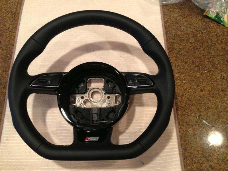 Brand new 2013 audi a4 s4 a5 s5 etc facelift s line flat-bottom steering wheel 