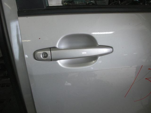 08 toyota sienna dr handle, exterior 560338