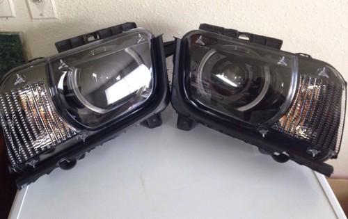 2010-2013 chevy ss camaro front xenon headlight set (r&l) oem. cheap!!!