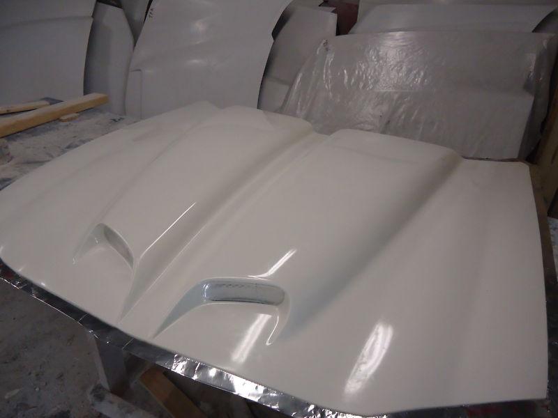 Fiberglass  bolt-on camaro  ws6 hood 93-02,functional