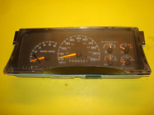 95 96 97 chevrolet chevy gmc truck suburban tahoe cluster speedometer 170k oem