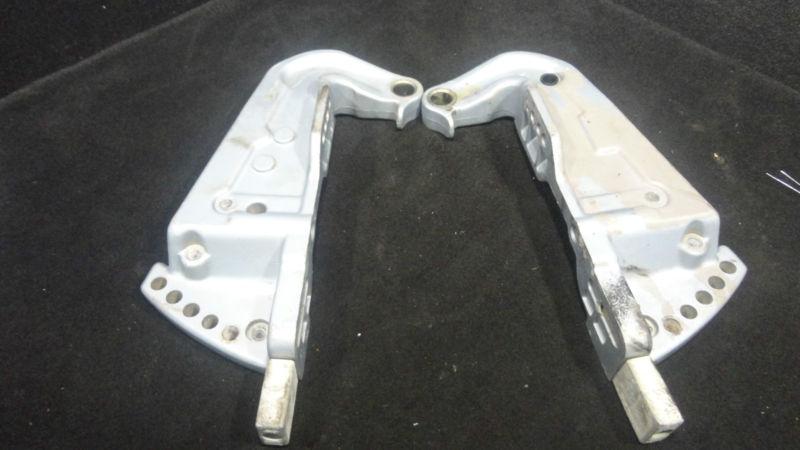 Obsolete stern bracket set#395844/396309 johnson/evinrude 1985-2001 50-235hp(604