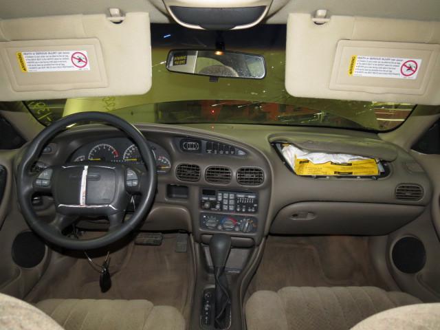 2000 pontiac grand prix floor center console tan 2519586