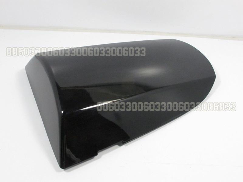 Rear seat cover for suzuki gsxr 600 750 1000 00 01 bk