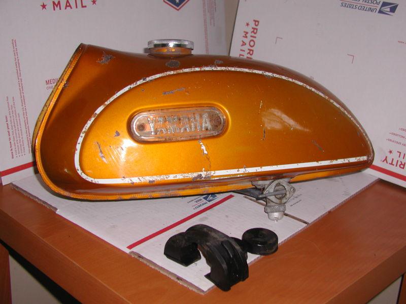 Yamaha ct1 fuel tank