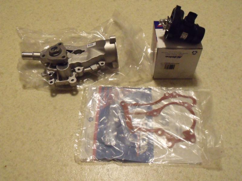 Gm factory ecotech water pump 55568032, gasket, 55568033, & thermostat 55579010