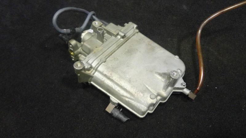 Float chamber assy #63p-14180-01-00 yamaha 2006-2012 150hp outboard boat  (551)