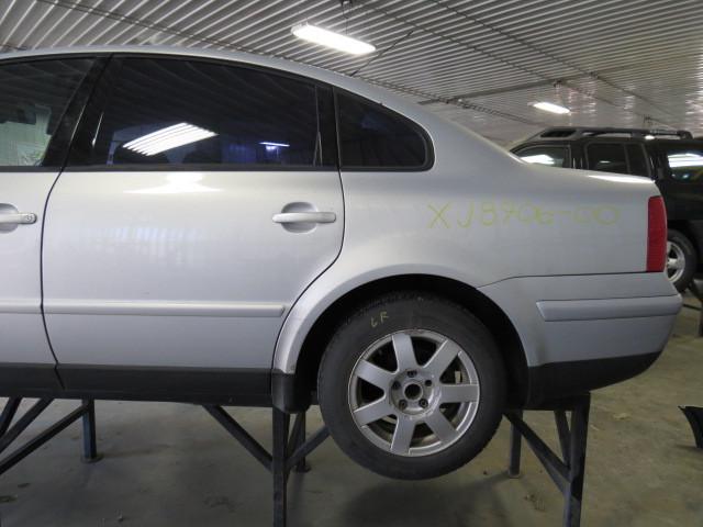 2000 volkswagen passat rear or back door left 2406873