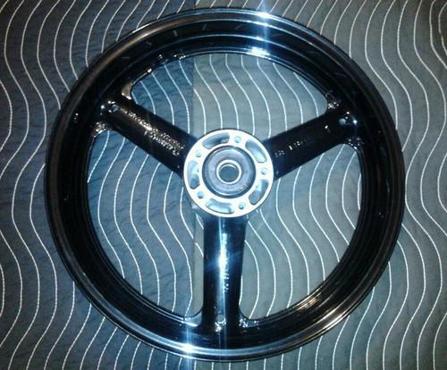 99-07 gsxr 1300 suzuki hayabusa front wheel (perfect)