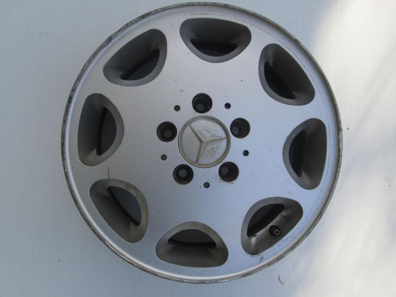  94 mercedes e320 e420 e500 15 x 6.5 oem  wheel rim 124 type 8 hole stock#mb5