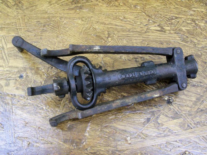 Ford model t tire rim tool