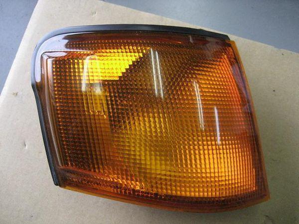 Toyota corsa 1994 right clearance lamp [0211000]