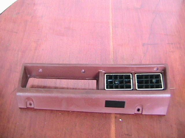 1980  datsun nissan 280zx  oem  dash vent  red  panel 