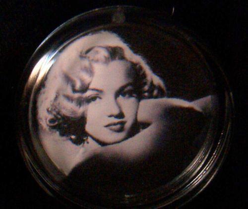 A marilyn monroe suicide rat rod steering wheel spinner knob hot pin up girl nob