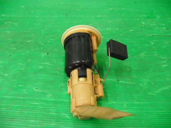 Suzuki wagon r plus 1999 fuel pump [0152060]